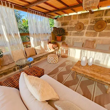 Ta' Gilarda Boutique Living Birbuba