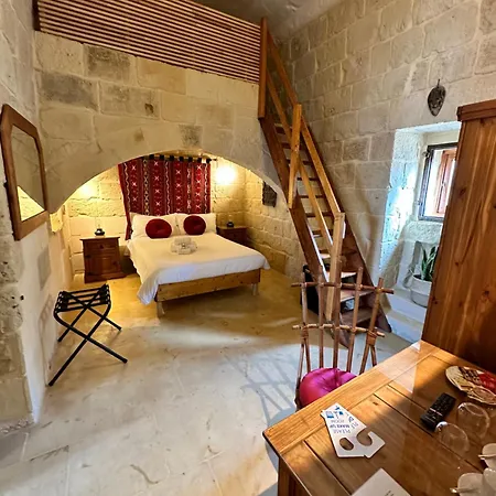 Ta' Gilarda Boutique Living Birbuba