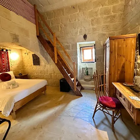 Ta' Gilarda Boutique Living Bed & Breakfast *