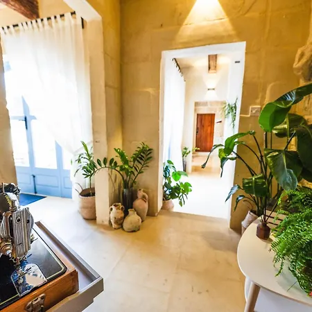 Ta' Gilarda Boutique Living Birbuba