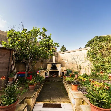 Ta' Gilarda Boutique Living Bed & Breakfast Birbuba