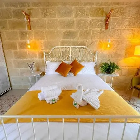 Ta' Gilarda Boutique Living