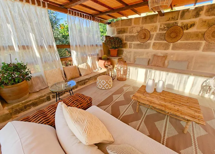 Ta' Gilarda Boutique Living Birbuba